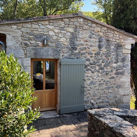 Bergerie Bed & Breakfast Montjustin Exterior photo